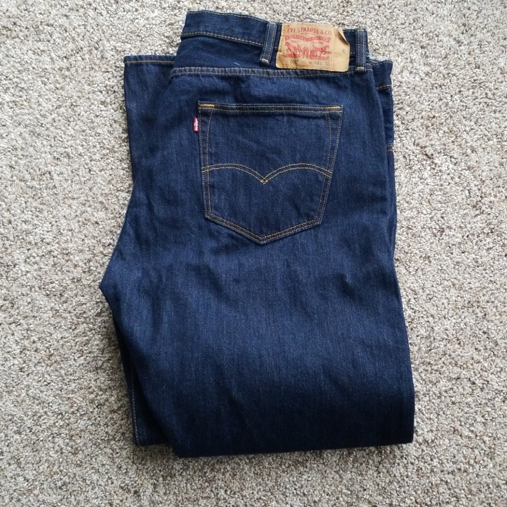 Mens New without tags Levi Jeans
